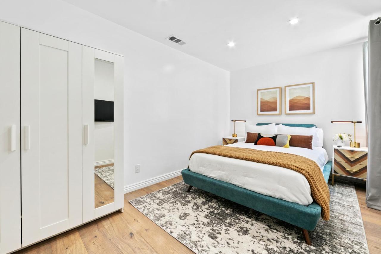 Studio City Contemporary Villa With Pool Sleeps 10 Los Angeles Exterior foto